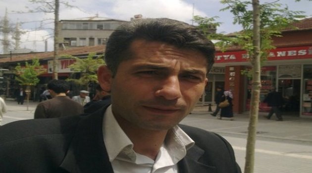 Otomobil TIR'ın altına girdi: 1 ölü