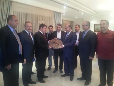 MALATYALI İŞ ADAMLARINDAN KATAR ÇIKARMASI