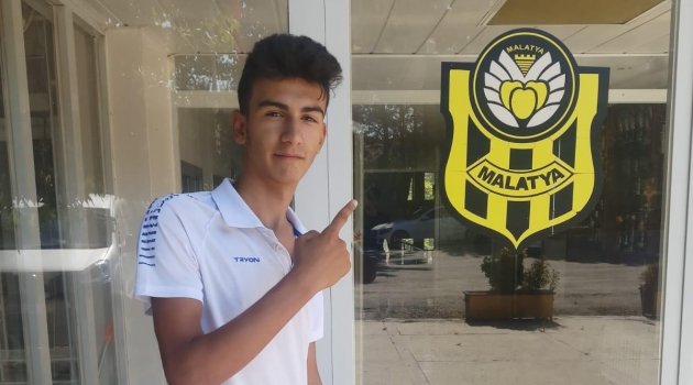 Öz Malatyaspor'a transfer oldu