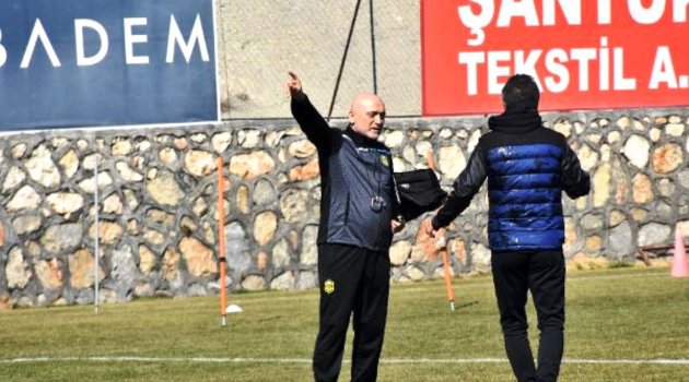Malatyaspor son sezonda 3 teknik adamla çalıştı