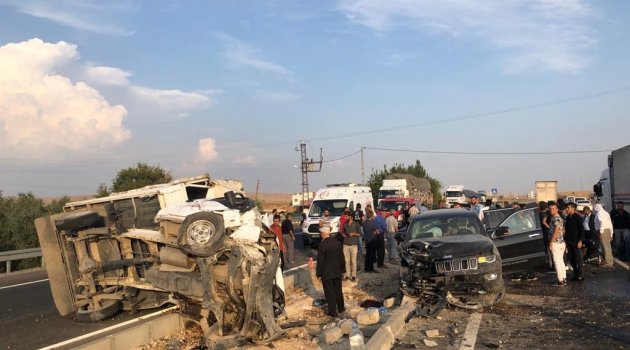 Mardin'de trafik kazası: 1 ölü başsavcı ile birlikte 9 yaralı
