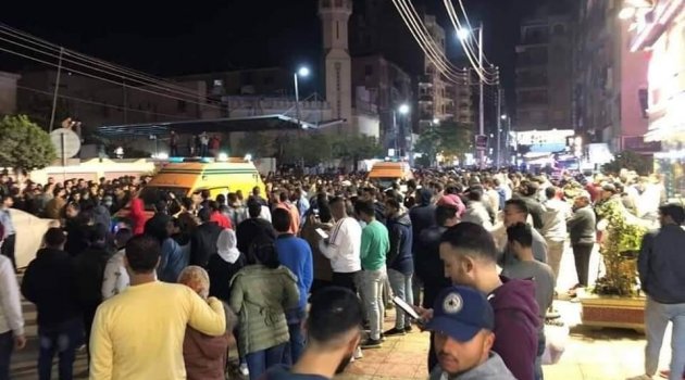 Mısır'da bir araç yayaların arasına daldı: 7 yaralı