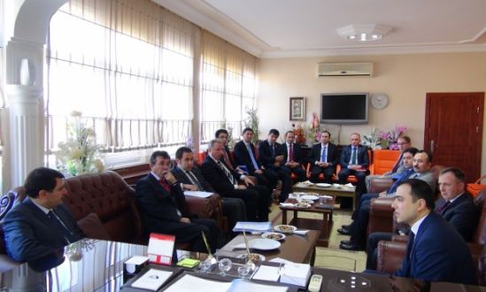 MÜLKİ İDARE AMİRLERİ TOPLANTISI AKÇADAĞ'DA YAPILDI
