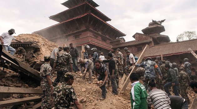 Nepal'de ölü sayısı 4 bin 349 oldu