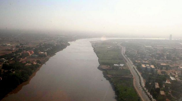 Nil Nehri'nde tekne faciası: 23 ölü...
