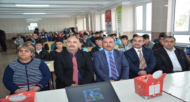 Öğrencilere 'Geri Dönüşüm' Semineri