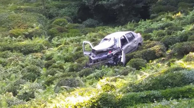 Otomobil çay bahçesine uçtu: 1 ölü 2 yaralı