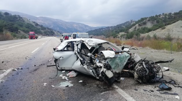 Otomobil ile kamyon çarpıştı: 1 ölü