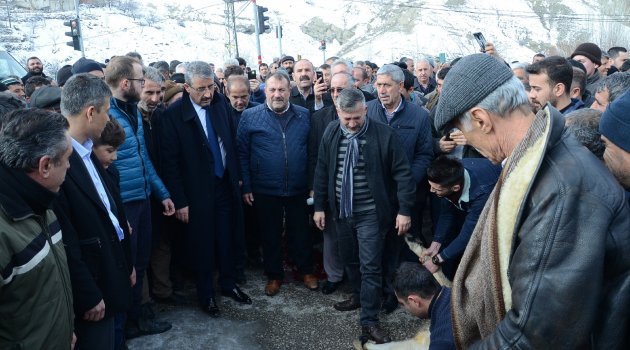 Özkan'a coşkulu karşılama