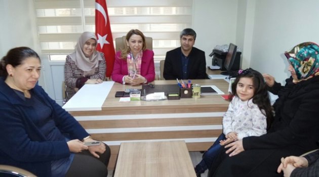 Öznur Çalık'tan Kemal Kılıçdaroğlu'na Gönderme