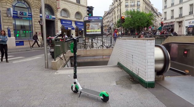 Paris'te bisiklet ve elektrikli scooter kullanımı için yeni tedbirler