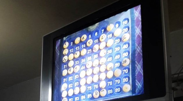 Polisten tombala operasyonu