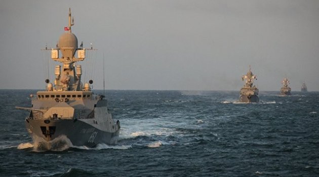 Rus savaş gemileri Akdeniz'e ulaştı