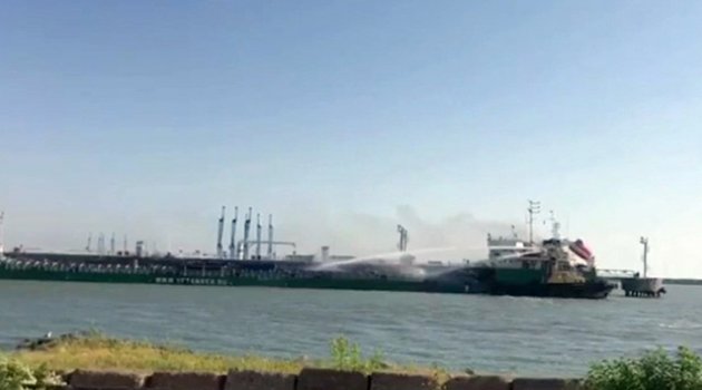 Rusya'da tanker yangınında 3 kişi öldü