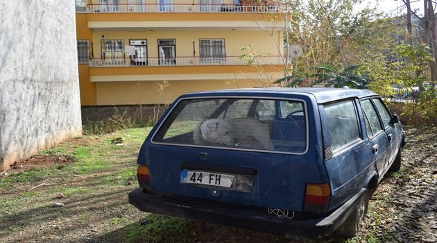 Saldırgan köpek paniğe neden oldu