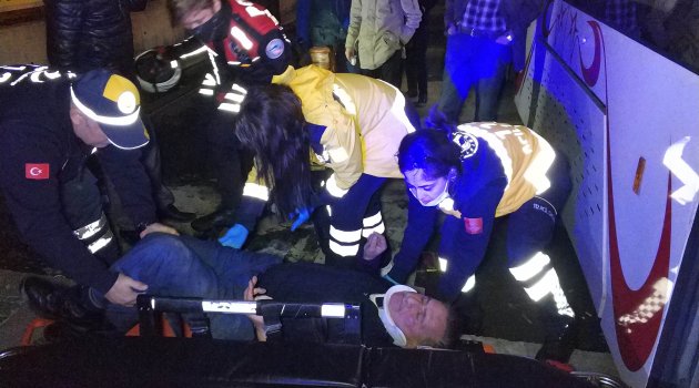 Samsun'da tramvay yayaya çarptı: 1 yaralı