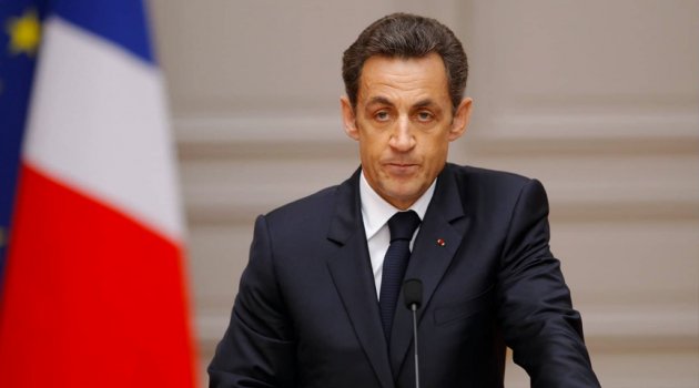Sarkozy yolsuzluk suçlamasıyla yargılanacak
