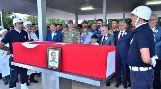Şehit Polis Memuru Malatya'da Toprağa Verildi