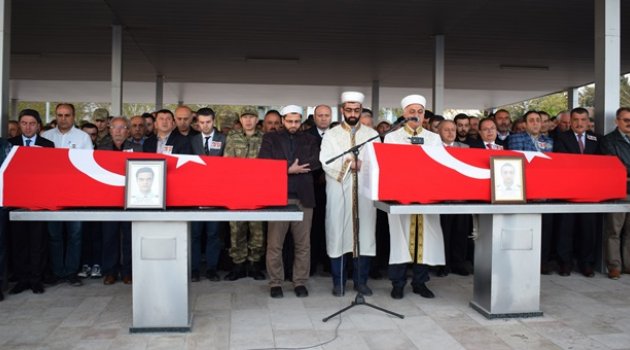 Şehit polisler için cenaze töreni düzenlendi