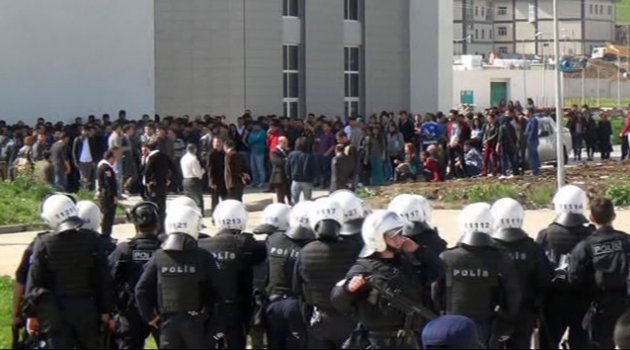 Siirt Üniversitesi'nde tehlikeli gerginlik: 2 yaralı