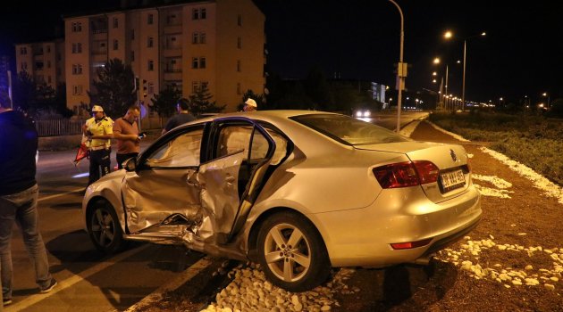 Sivas'ta trafik kazası 10 yaralı