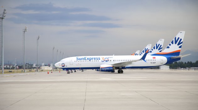 SunExpress dış hat uçuşları başladı