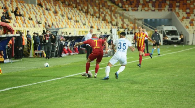 Süper Lig: Yeni Malatyaspor: 1 - Kasımpaşa: 0 (İlk yarı)