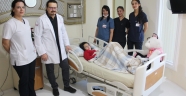 11 yaşındaki hastaya bel fıtığı ameliyatı yapıldı