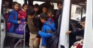 17 kişilik öğrenci servisinden 48 kişi çıktı