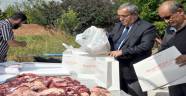 2 Bin Aileye Et Dağıttı