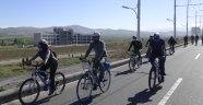 200 Bisikletçi 180 Km Pedal Çevirdi