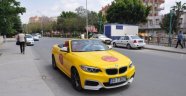 250 bin liralık üstü açık lüks aracını taksi yaptı