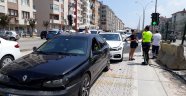 3 aracın karıştığı kazada 2 kişi yaralandı