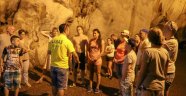 5 milyon yıllık mağara ziyaretçi akınına uğruyor