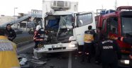 Tırla kamyon çarpıştı: 1 yaralı