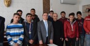Şampiyon Güreşçiler, Başkan Kazgan'ı Ziyaret Etti