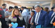 Minik öğrencilerden anlamlı kermes
