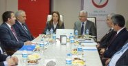 Çalık'dan, Sağlık Kuruluşu Yöneticileri İle İstişare Toplantısı