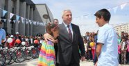 Malatya'da Öğrencilere 500 Adet Bisiklet Dağıtıldı