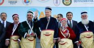 Malatyalı esnaf Ahilik Ödülünü Erdoğan'dan aldı