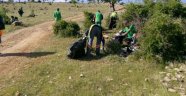 20 kişilik ekiple çevre temizliği