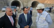 Vali Toprak, Kömürhan Köprüsü tünelinde incelemelerde bulundu