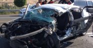 Kamyonetle otomobil çarpıştı: 1 ölü