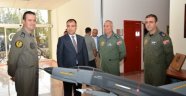 Vali Toprak'tan 7. Ana Jet Üs Komutanlığı'na ziyaret