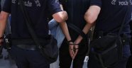 FETÖ'den 10 polise tutuklama
