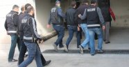 FETÖ'den 6 polis tutuklandı