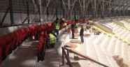 Malatya Arena Stadında koltuk monte edilmesi işlemine başladı