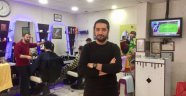 Malatyalı berberden 300 dolarını bozdurana ücretsiz tıraş