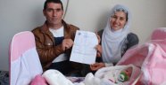 Yeni doğan kız çocuklarına 'evet' adını koydular