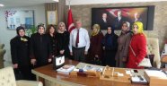 AK Parti Malatya Kadın Kolları üyeleri yeni anayasayı Doğanşehir esnafına anlattı